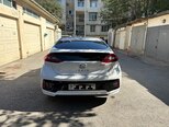 Hyundai IONIQ-2
