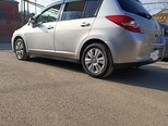 Nissan Tiida-5
