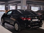 Hyundai Accent-8