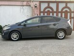 Toyota Prius-4