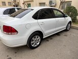 Volkswagen Polo-5
