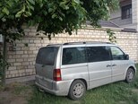 Mercedes V 230-2
