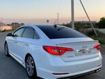 Hyundai Sonata-9