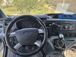 Ford Transit-2