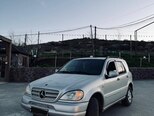 Mercedes ML 320-5