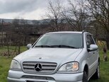 Mercedes ML 320-7