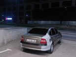 Opel Vectra-2