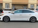 Hyundai Sonata-17