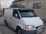 Ford Transit-2