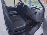 Ford Transit-7