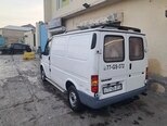 Ford Transit-10