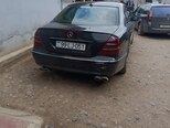 Mercedes E 270-7