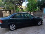 Opel Vectra-8