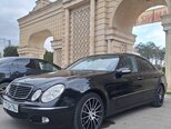 Mercedes E 240-4