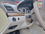 Mercedes E 240-19