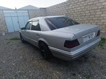 Mercedes 280 E-10