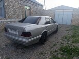 Mercedes 280 E-11
