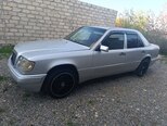 Mercedes 280 E-14