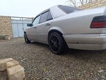 Mercedes 280 E-15