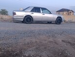 Mercedes 280 E-18
