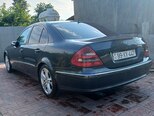 Mercedes E 270-5