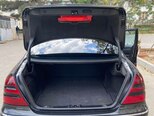 Mercedes E 270-10