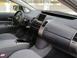 Toyota Prius-7