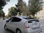 Toyota Prius-3