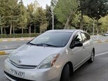 Toyota Prius-2