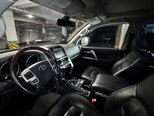 Toyota Land Cruiser-8