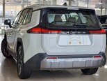 Toyota RAV4-12