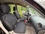 Nissan March-20