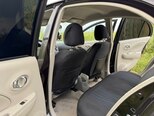 Nissan March-14