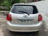 Toyota Auris-2