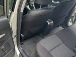Toyota Auris-10