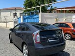 Toyota Prius-4