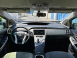 Toyota Prius-7