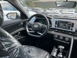 Hyundai Elantra-15