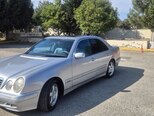 Mercedes E 240-3