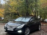 Hyundai Sonata-12