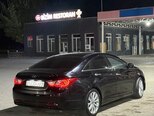 Hyundai Sonata-8