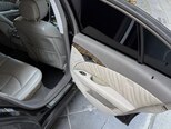 Mercedes E 300-21