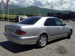 Mercedes E 220-4