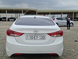 Hyundai Avante-2