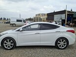 Hyundai Avante-3