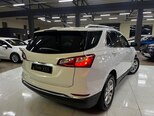Chevrolet Equinox-4