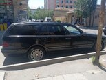 Mercedes E 270-2