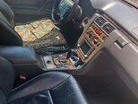 Mercedes E 270-6