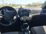 Hyundai Accent-2