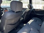 Mercedes E 220-11